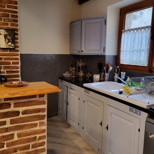  Annonces COLLONGES : House | FARGES (01550) | 90 m2 | 378 000 € 