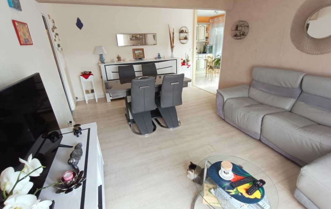 Annonces COLLONGES : Appartement | SAINT-GENIS-POUILLY (01630) | 97 m2 | 389 000 € 